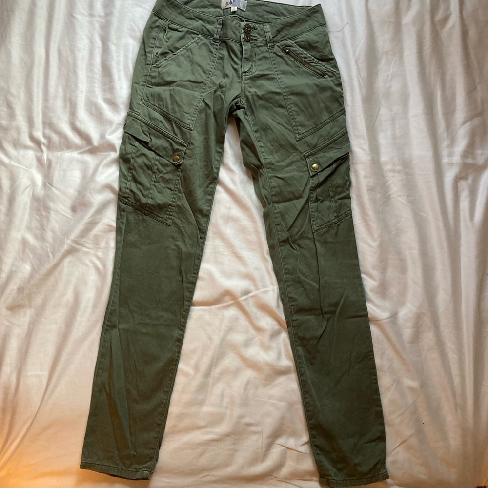 Khaki Green Jolt Cargo Pants in size 3